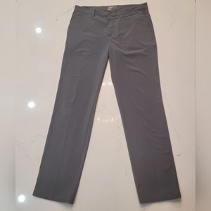 Nike Dri-Fit Flat Front Standard Fit Golf Pants - Men's size 34 x 34